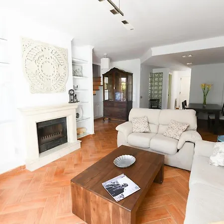 Holiday home Gran Casa Ambar *
